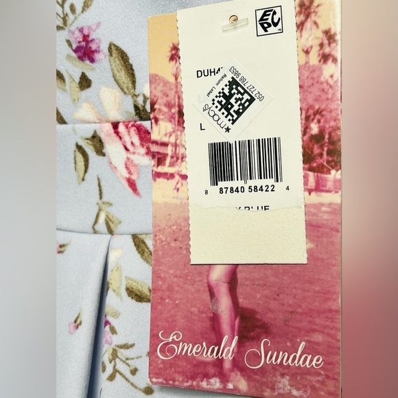 Emerald Sundae Juniors' Floral-Print Scuba-Crepe Pleated Dress Sz L New With Tag - Picture 5 of 8